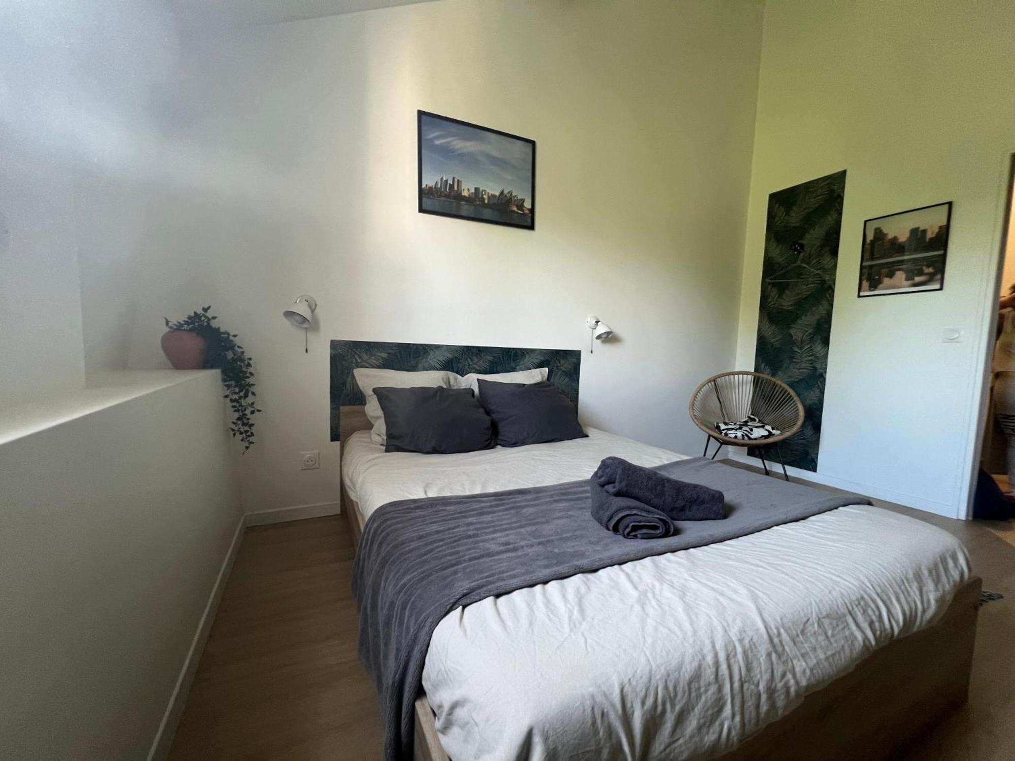 Studios Cozy Proche Gare Tgv Chatellerault Exterior photo